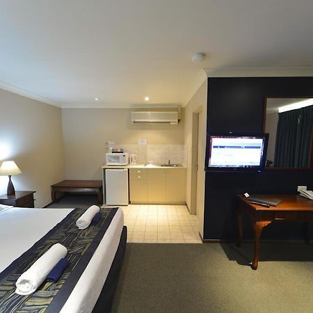 Wattle Grove Motel Пърт Екстериор снимка