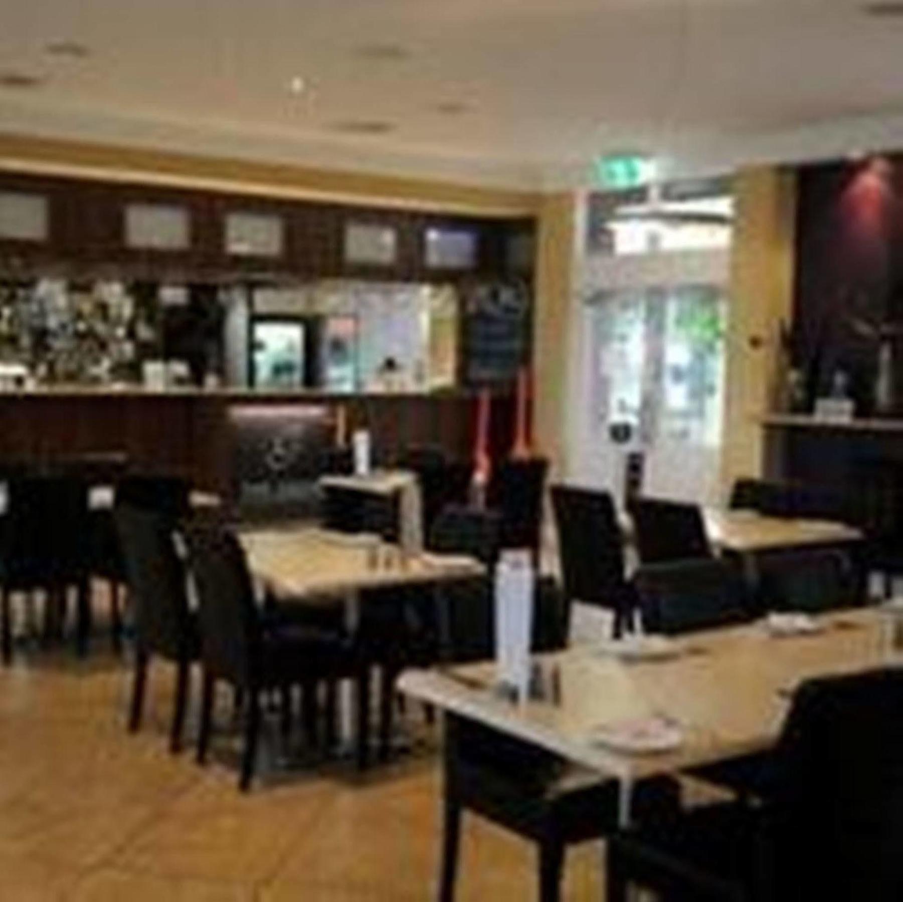 Wattle Grove Motel Пърт Екстериор снимка