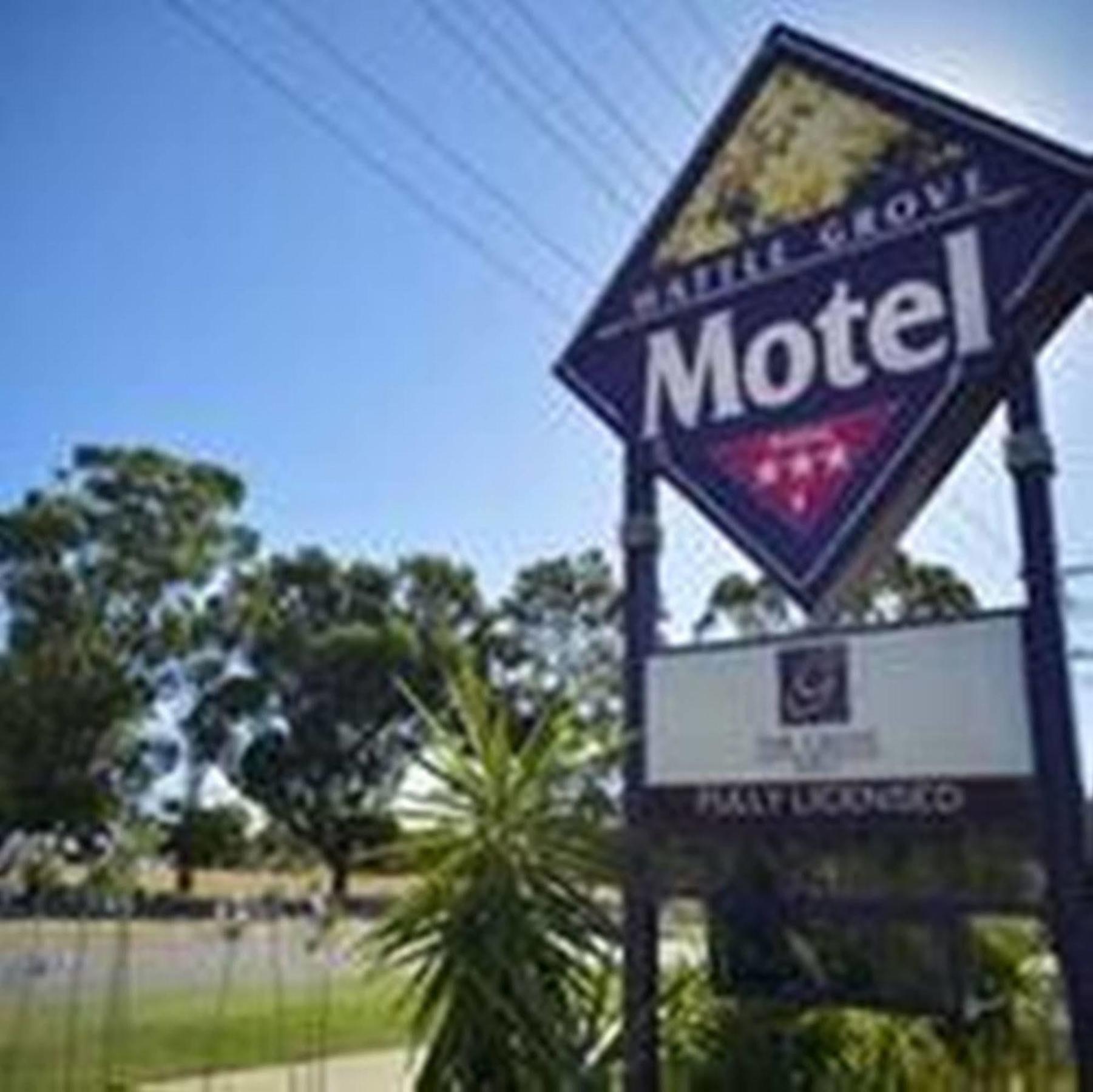 Wattle Grove Motel Пърт Екстериор снимка